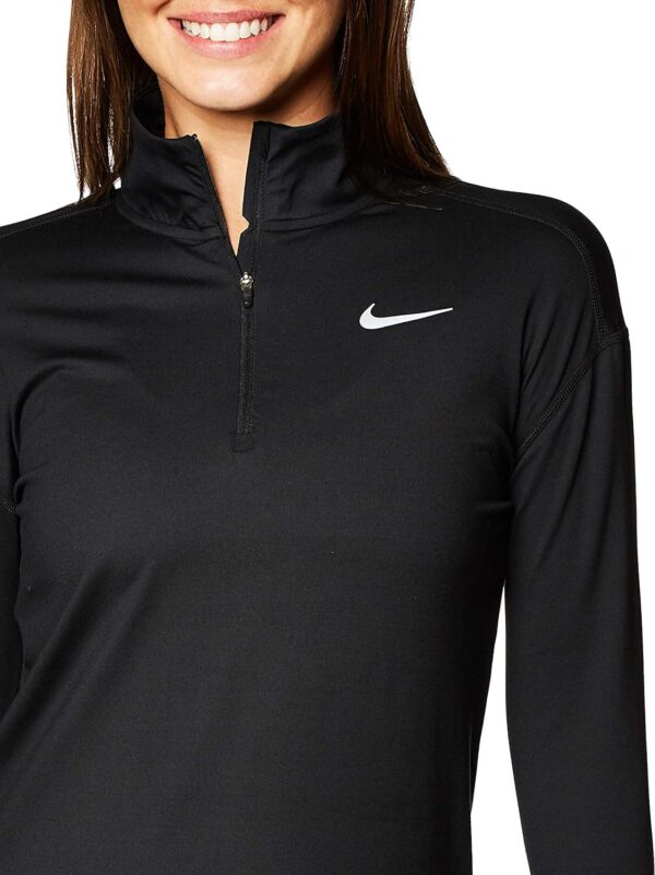 ⁦Nike Women's Element 1/2 Zip Running Top Black Size Medium⁩ - الصورة ⁦2⁩